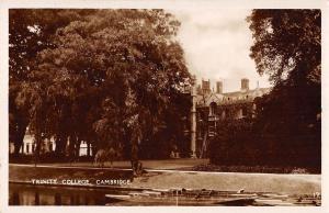 BR80102 trinity college cambridge real photo  uk