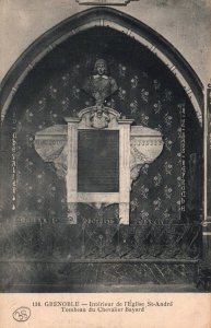 Interieur de l'Eglise St Andre,Grenoble,France BIN