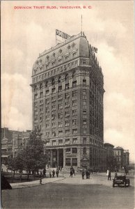 Postcard Dominion Trust Building in Vancouver, B.C. Canada