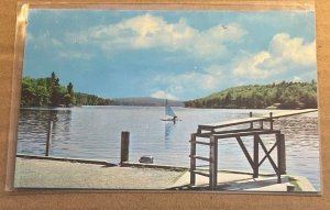 UNUSED POSTCARD - LAKE SUNAPEE FROM THE DOCK, GEORGES MILLS, NEW HAMPSHIRE