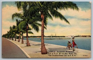 Vintage Florida Postcard - Roosevelt Boulevard   Key West  1936