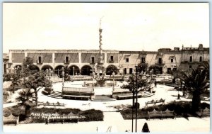 RPPC SAN JUAN de LAS LAGOS, MEXICO  View of PLAZA PRINCIPAL ca 1940s  Postcard