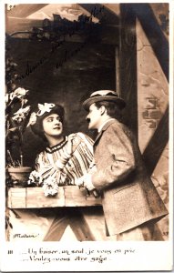 Romantic Couple Black And White Vintage RPPC 09.71