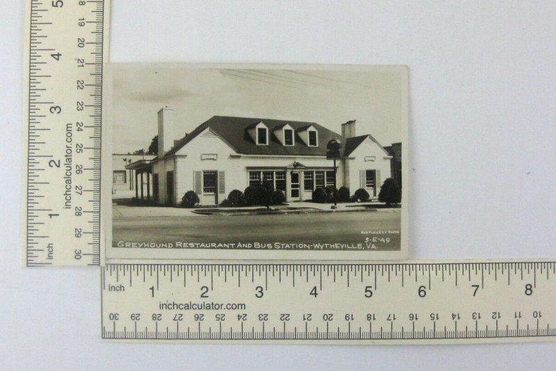 1940s RPPC Greyhound Restaurant Bus Station Wytheville VA Street View Postcard