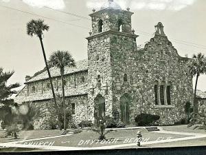 Postcard RPPC Tourist Church in Daytona Beach, FL.   U6