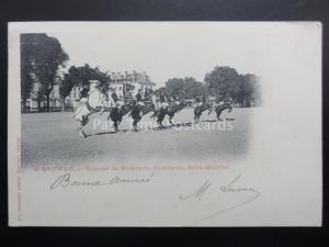 Military SAUMUR - REPRISE DE SAUTEURS, COURBETTE, SOUS MAITRES 1904 Postcard