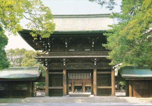 Japan Tokyo Minami Shinmon Meiji Jingu Walk