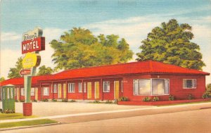 Reno Nevada Mary's Motel, Exterior Color Linen Vintage Postcard U5417