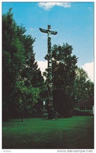 Totom Pole in the Park, Kelowna, B.C., Canada, 40-60s