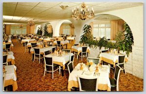 Interior~Windham New York~Dining Room @ Thompson House Restaurant~Vtg Postcard