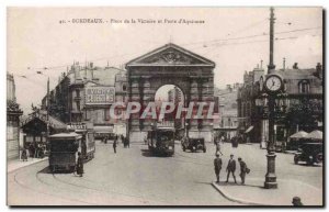 Postcard Old Bordeaux Victory Square and door & # 39Aquitaine