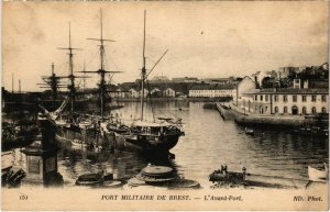 CPA Brest- Port Militaire , Avant Port FRANCE (1025624)