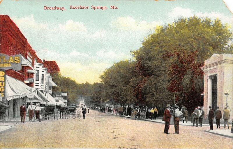 Excelsior Springs MO~Broadway~Banks~Drugs~Where They Cure Them in Bunches~1909 