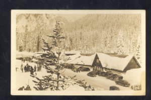 RPPC SNOQUALMIE PASS WASHINGTON STREET SCENE CARS REAL PHOTO POSTCARD