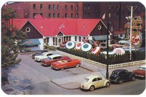 Montreal Quebec Canada Desjardins Sea Food Restaurant Old Cars Postcard