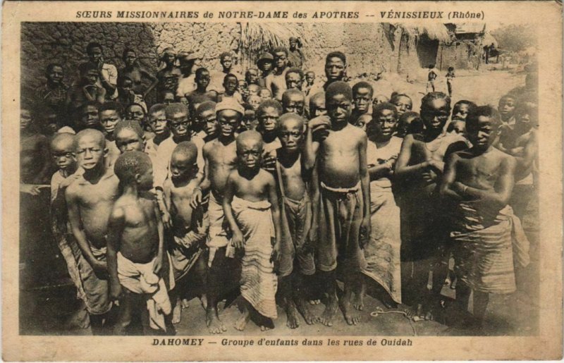 PC ETHNIC TYPES OUIDAH GROUP D'ENFANTS DAHOMEY BENIN MISSIONARIES (A23498)