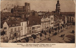 CPA REIMS vue prise de la place d'Erlon (991041)