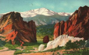 Vintage Postcard 1930's Pikes Peak Gateway of the Garden of Gods Denver Colorado