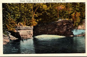 Wisconsin Dells Chapel Gorge