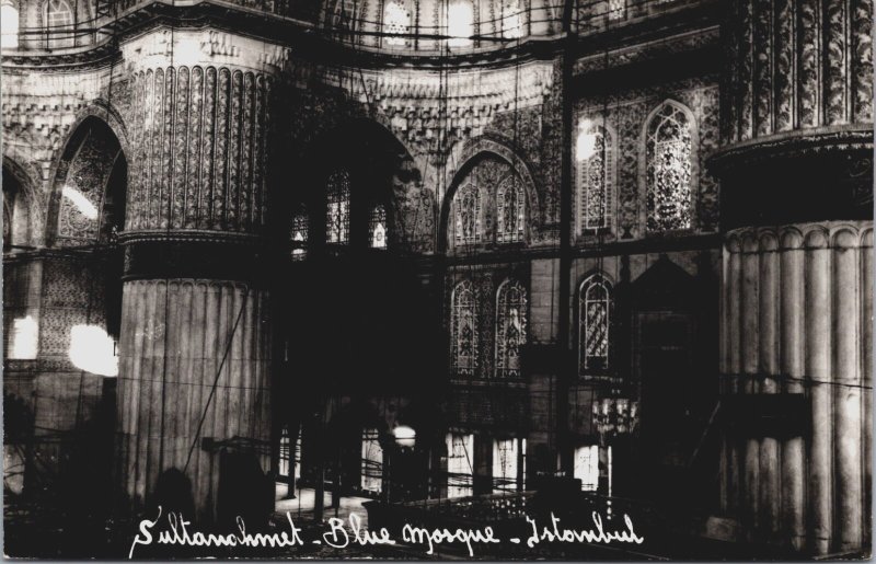 Turkey Istanbul Sultan Ahmet Mosque Interior Constantinople Vintage RPPC C143