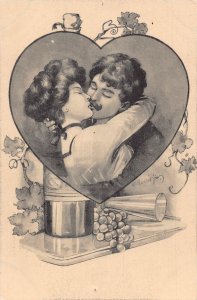 Love Romance Art signed Fritz Gareis Wine Bottle Vineyard Heart postcard B919