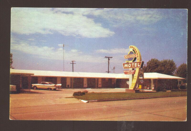 MUSKOGEE OKLAHOMA SIESTA MOTEL OLD CARS 1957 PLYMOUTH SAVOY POSTCARD OLD