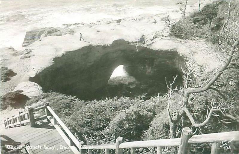 Oregon Coast Highway Devil's Punch Bowl with Man 1950s RPPC Postcard