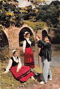 BR51738 Groupe d art populaire basque Biarritz folklore costume France