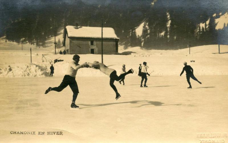 France - Chamonix. In Winter, Ice Skating.    *RPPC