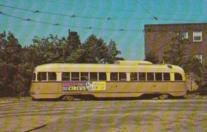 Trolley Philadelphia PCC Car 2582