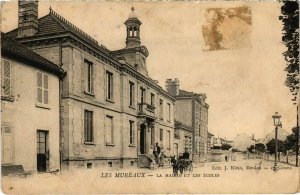 CPA Les Mureaux - La Mairie et le Ecoles (103166)