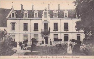 France Beaune Hotel Dieu Pavillon de Bahezre Clinique