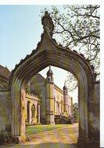 Wiltshire Postcard - Lacock Abbey Through 'Gothick' Arch - Ref TZ1527