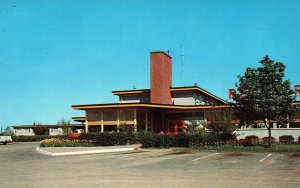 New Castle, Delaware - Tour-Inn Motor Court and Restaurant - 1960s