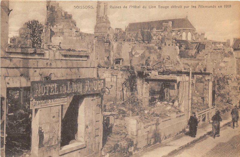 uk42993 soissons ruines l hotel lion rouge detruit par les allemands france ww1