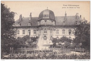 TOUL (Meurthe et Moselle), France, 1900-1910s : Jardin de l'Hotel de Ville