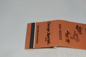 Chicago Marriott Hotel North Michigan Avenue 30 Strike Matchbook