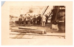 Meeting of Men on  Tracks, entrance to Mine RPC