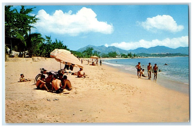 c1950's Scene on the Beach at Nha Trang South Viet-Nam Vintage Postcard