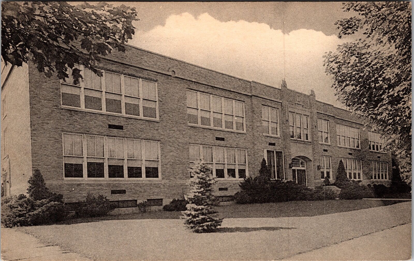 Tunkhannock PAPennsylvania, High School Building, Vintage Postcard