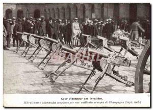 Old Postcard Court & # 39Honneur German machine guns Invalides conquered by o...