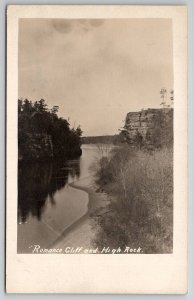 Romance Cliff and High Rock Wisconsin Dells Postcard A26