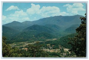 c1950's Gatlinburg, Mt. Leconte, Great Smoky Mountain National Park, TN Postcard