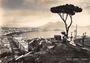 BR51402 Panorama Napoli Italy