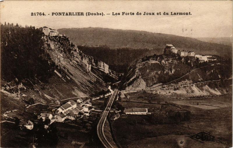 CPA PONTARLIER - Les Forts de Joux et du Larmont (299858)