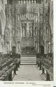 Hampshire Postcard - Winchester Cathedral - The Reredos - Ref TZ6391