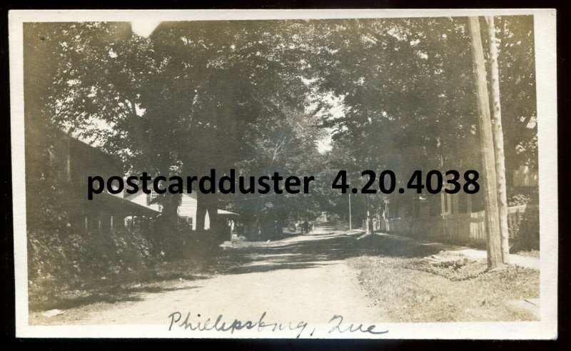 h5177 - PHILLIPSBURG Quebec 1909 Road View. Real Photo Postcard