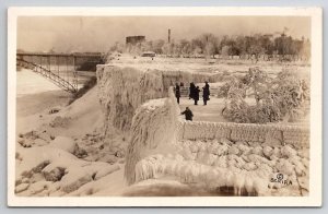 1933 RPPC Frozen Niagara Falls Arch Bridge Schira Onlookers Photo Postcard S25
