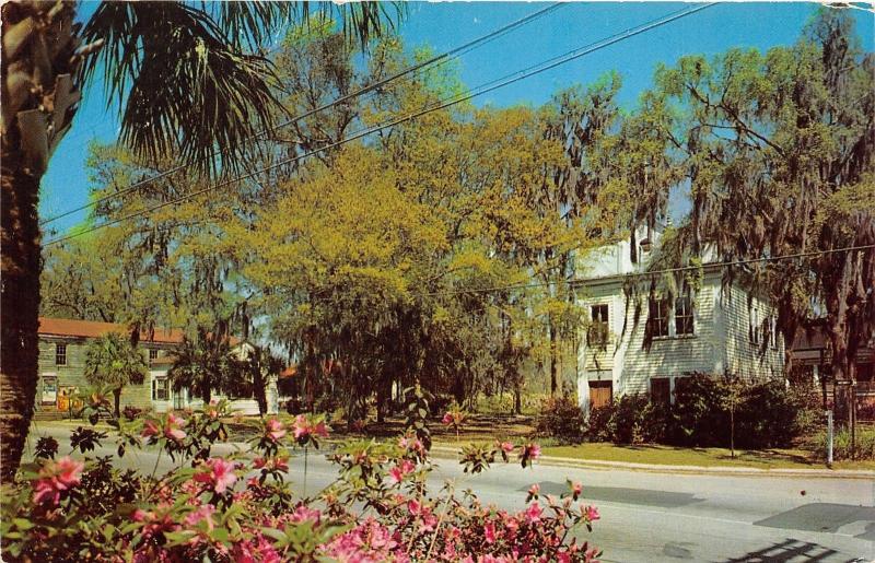 Walterboro South Carolina~Old Library & Street Scene~1950s Postcard
