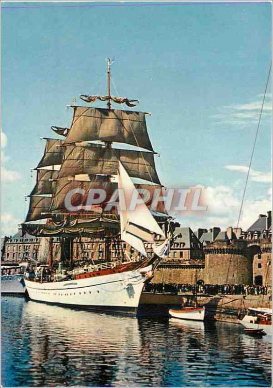 Modern Postcard Saint Malo I and V Tall Ship dns basin before the ramparts Boat